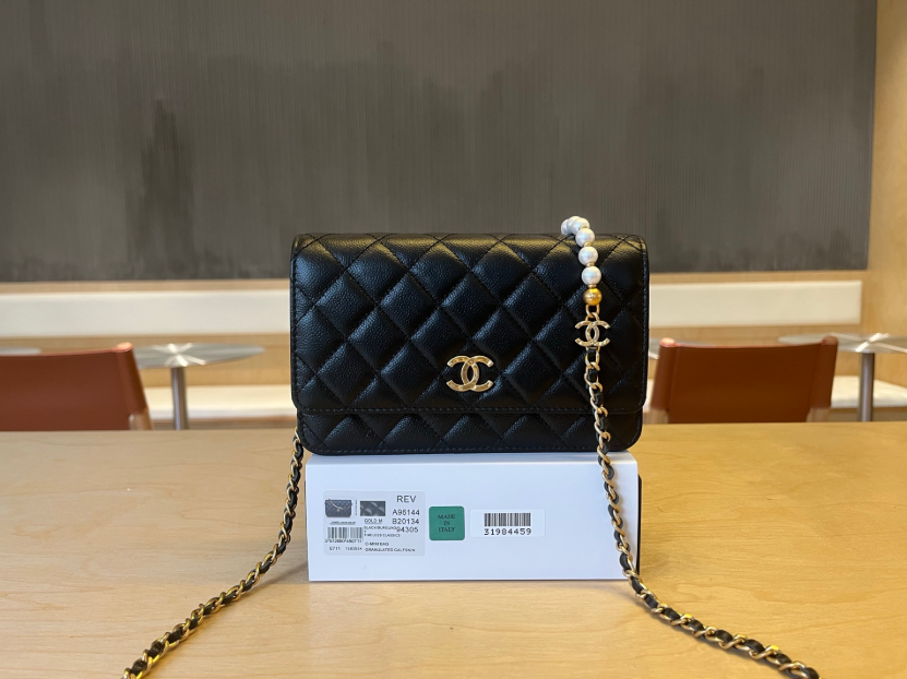 [해외배송]CHANE*  25s 진주 체인 WOC 체인 A96144